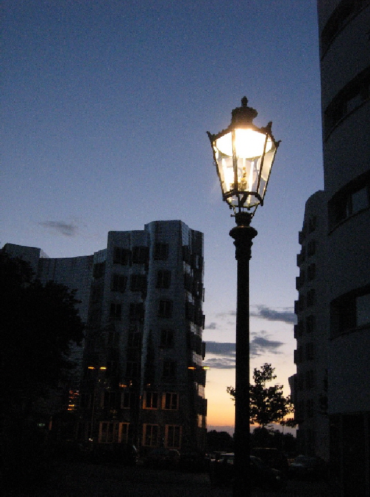 Dusseldorf-Gerry-Bauten