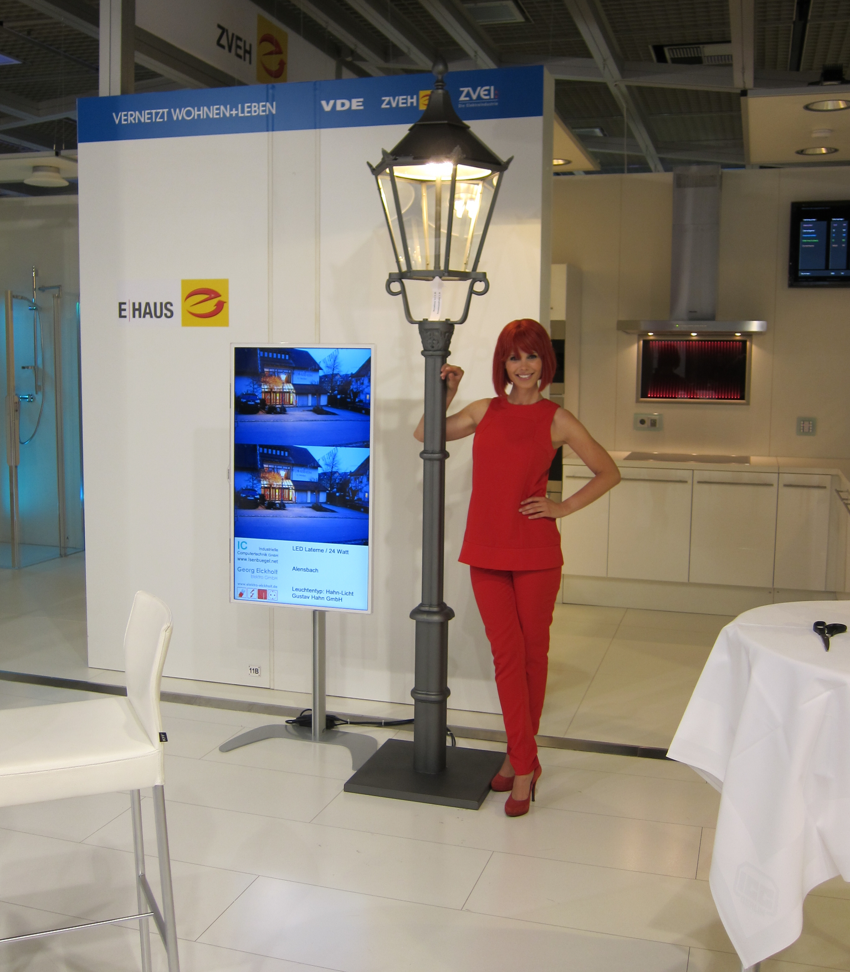 Miss IFA 2012 - Schinkelleuchte