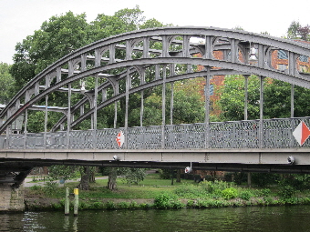 LED Hngeleuchte A11 Gerickesteg